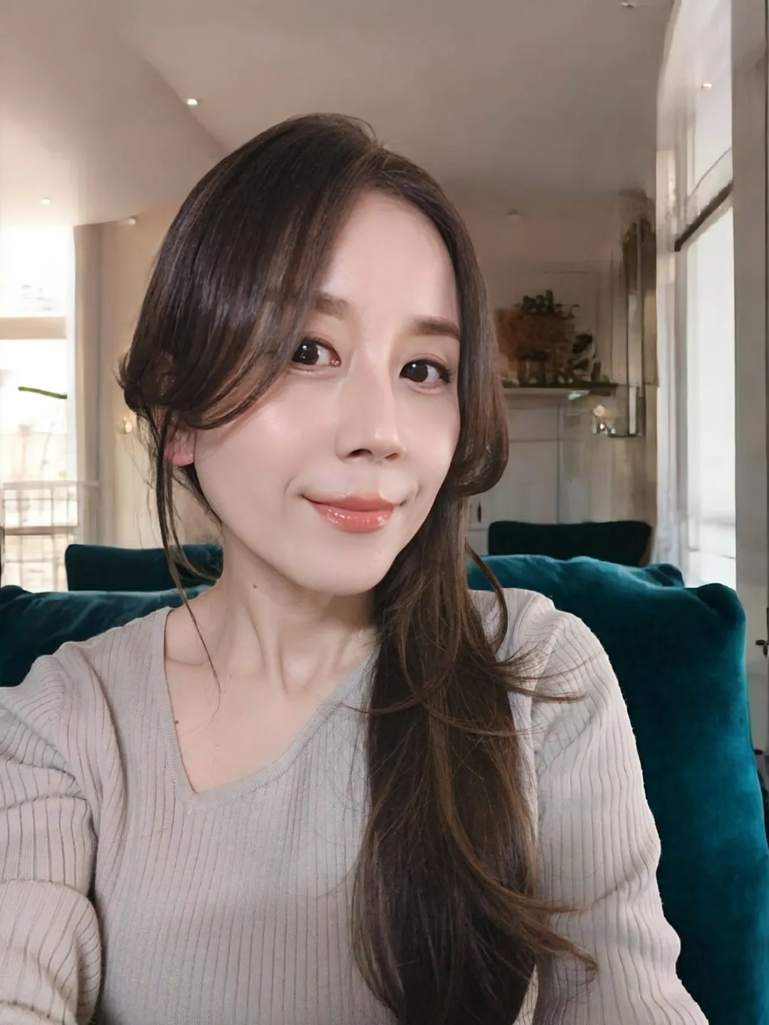 レイヤースタイル,スーパーロング,ヘアアレンジ,ヘアアイロン,バタフライレイヤー,バング,サイドバング流し方,キレイの処方箋,ヘアメイクアップアーティスト,小川敬子